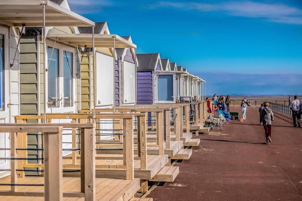 Hidden Gem W/ Parking Short Walk To Pleasure Beach Blackpool Exteriér fotografie